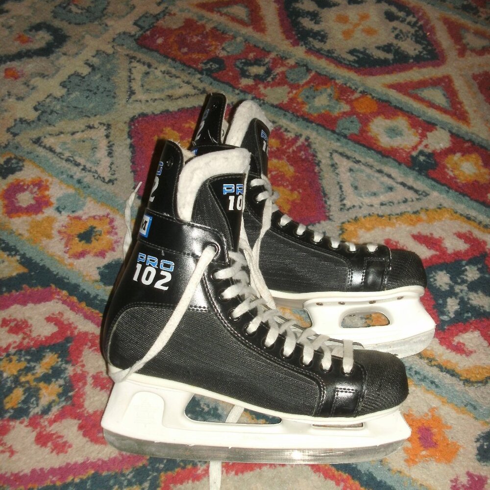 CCM PRO 102 Hockey Ice Skate SL 1000 SLM size 8
